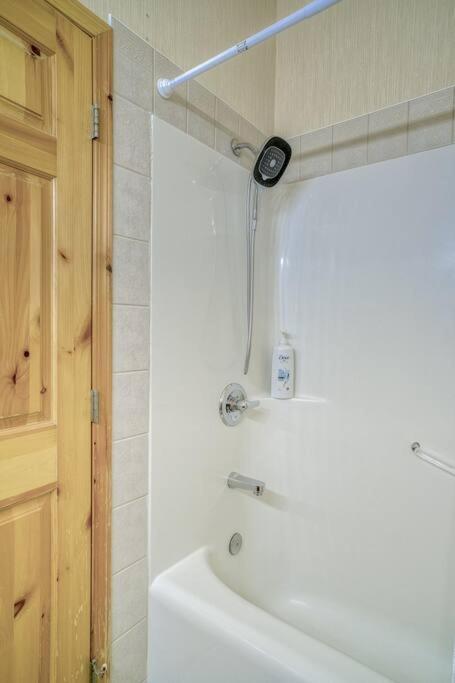 5 Mins To Banff - Cozy Townhome 2Br&2Bath - Banff Pass Included Canmore Exteriér fotografie