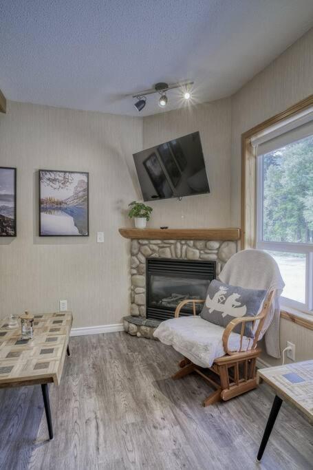 5 Mins To Banff - Cozy Townhome 2Br&2Bath - Banff Pass Included Canmore Exteriér fotografie