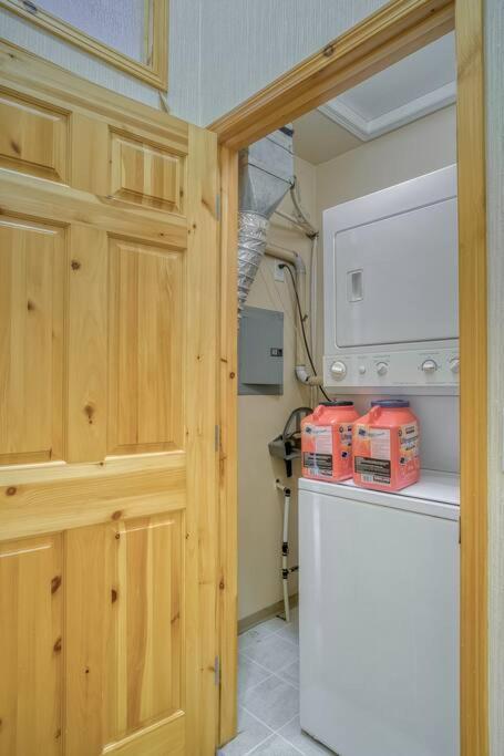 5 Mins To Banff - Cozy Townhome 2Br&2Bath - Banff Pass Included Canmore Exteriér fotografie